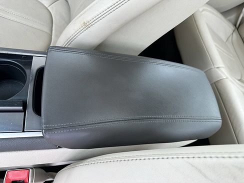 Used 2017 Lincoln MKZ Reserve w/ Technology Package image 27