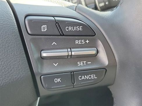 Used 2021 Hyundai Kona SEL image 25