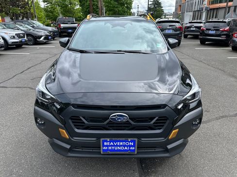 Used 2024 Subaru Crosstrek 2.5i Wilderness w/ Wilderness Package AWD/4WD image 9