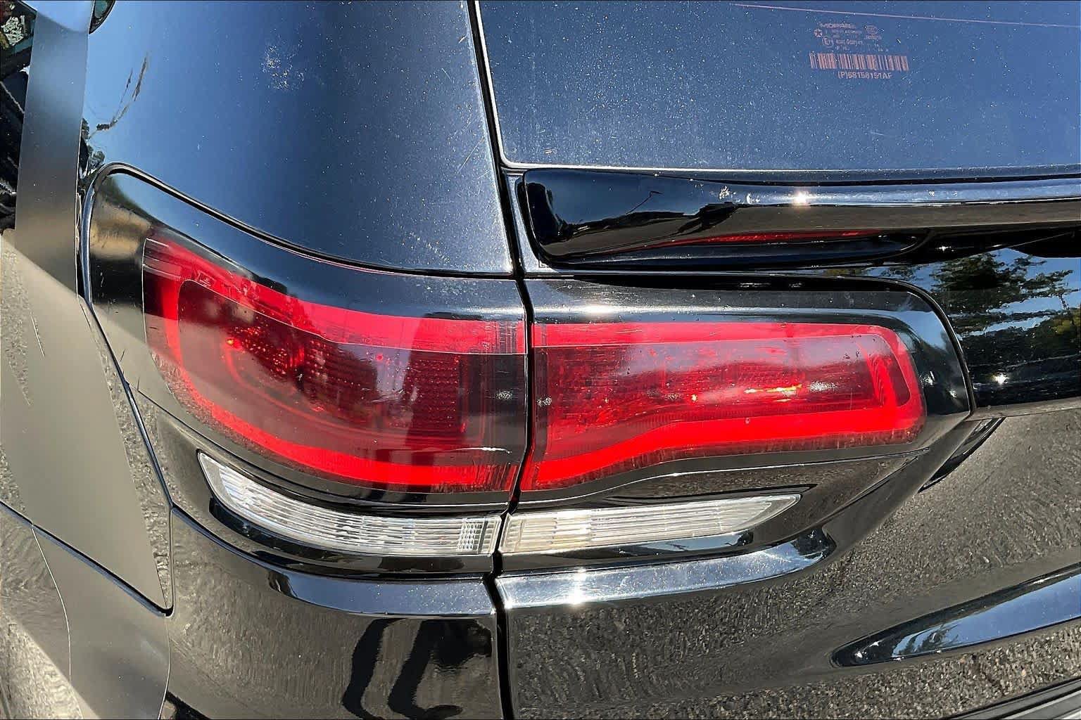 Used 2018 Jeep Grand Cherokee Trackhawk w/ Trailer Tow Group IV AWD/4WD image 28