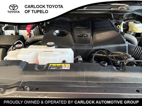 Used 2025 Toyota Tundra Platinum AWD/4WD image 25