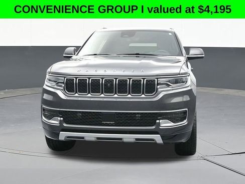 Used 2022 Jeep Wagoneer Series II w/ Convenience Group I image 2
