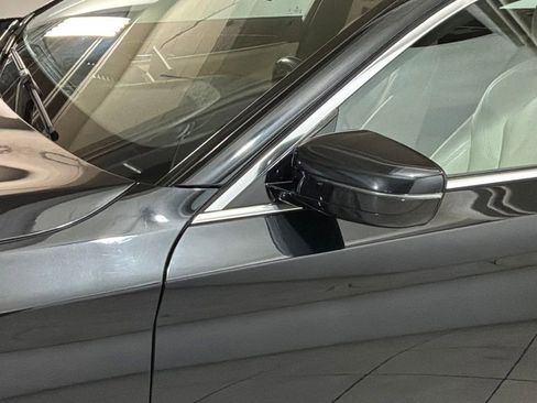 Used 2019 BMW 530i xDrive w/ Convenience Package AWD/4WD image 25