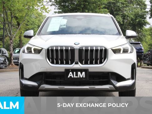 Used 2023 BMW X1 xDrive28i w/ Premium Package AWD/4WD image 3