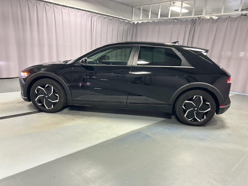 Used 2024 Hyundai Ioniq 5 SEL RWD image 4
