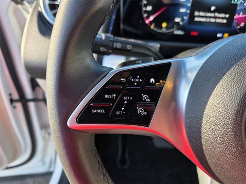 Used 2021 Mercedes-Benz GLE 450 GLE 450 image 17