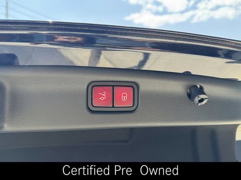 Used 2023 Mercedes-Benz C 300 4MATIC Sedan image 37
