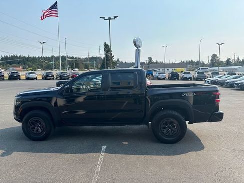 Used 2026 Nissan Frontier PRO-4X AWD/4WD image 5