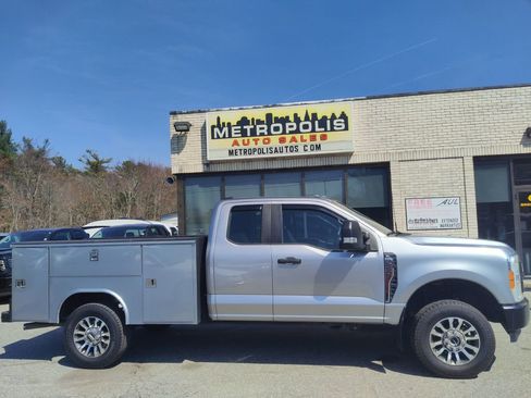 Used 2023 Ford F250 XL w/ Snow Plow Prep Package image 1