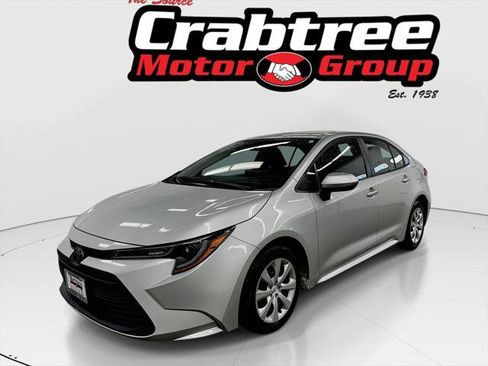 Certified 2024 Toyota Corolla LE image 1