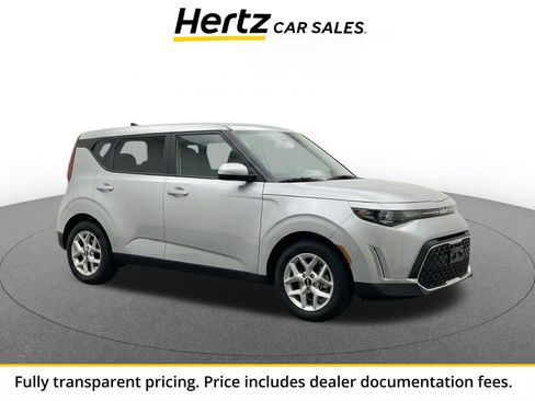 Used 2025 Kia Soul LX w/ LX Technology Package FWD image 1