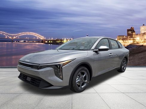 New 2026 Kia K4 FWD image 1