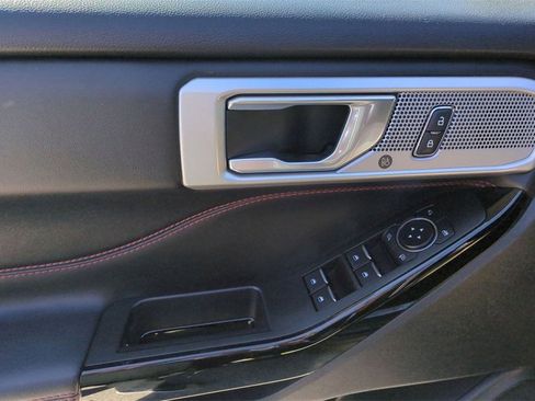 Used 2022 Ford Explorer ST-Line image 24
