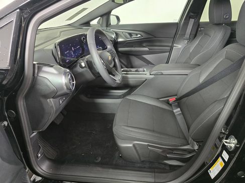 New 2026 Chevrolet Equinox EV LT FWD image 22
