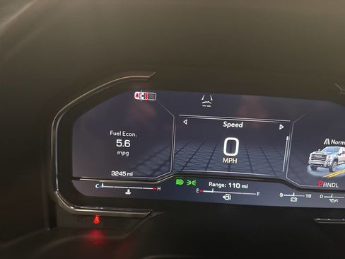 Used 2025 GMC Sierra 2500 AT4X image 17