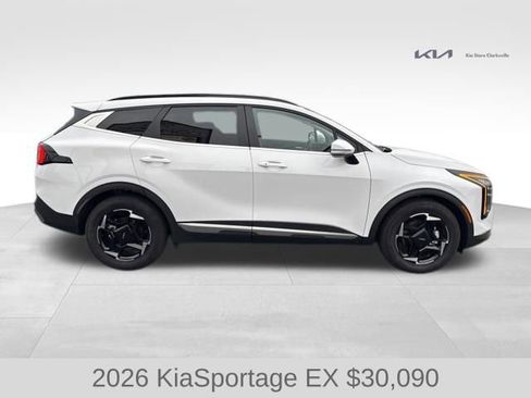 Used 2026 Kia Sportage EX w/ EX Panorama Roof Package image 9