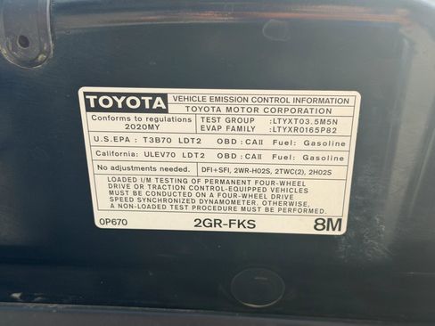 Used 2020 Toyota Tacoma TRD Off-Road image 44