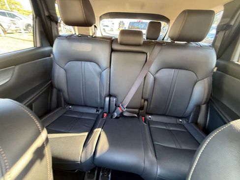 Used 2025 MAZDA CX-90 3.3 Turbo w/ Preferred Package image 38