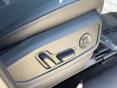 New 2025 Audi Q5 Prestige AWD/4WD image 40