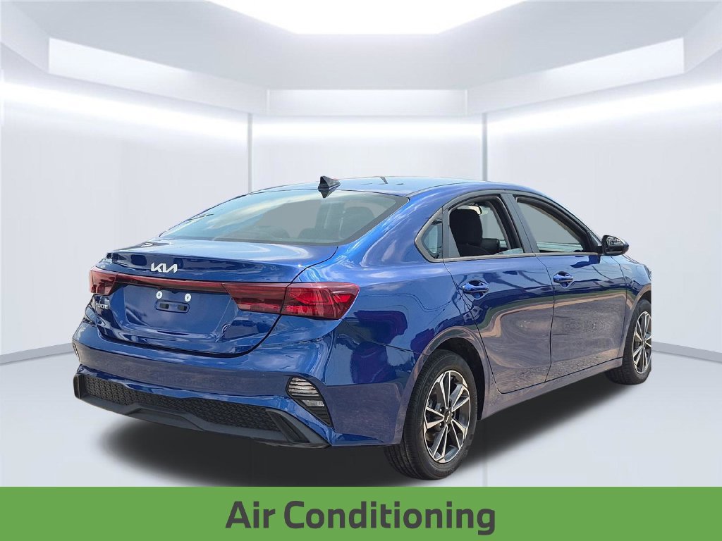 Used 2024 Kia Forte LXS FWD image 8