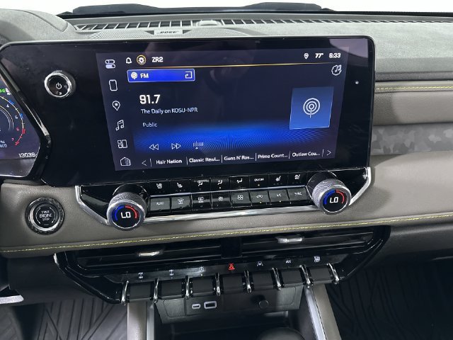 Used 2024 Chevrolet Colorado ZR2 w/ ZR2 Convenience Package III AWD/4WD image 13