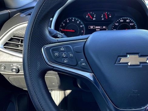 Used 2023 Chevrolet Malibu LT image 18