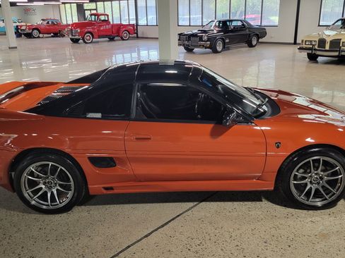 Used 1991 Toyota MR2 Turbo RWD image 5