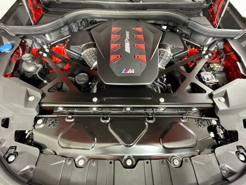 Used 2025 BMW X6 M Competition w/ Executive Package image 28