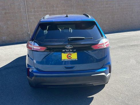 Used 2022 Ford Edge SEL w/ Sport Appearance Package image 8