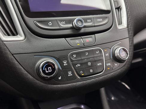 Used 2023 Chevrolet Malibu LT FWD image 15