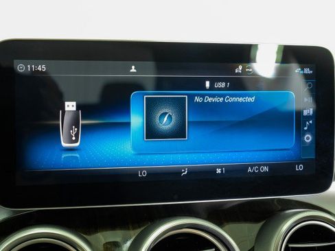 Used 2020 Mercedes-Benz C 300 Sedan image 34