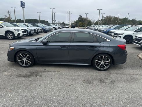 Used 2023 Honda Civic Touring image 11