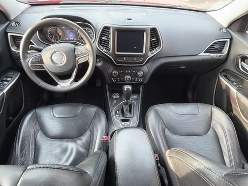 Used 2021 Jeep Cherokee Latitude Lux w/ Comfort/Convenience Group AWD/4WD image 29