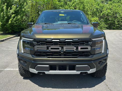 Certified 2025 Ford F150 Raptor AWD/4WD image 8