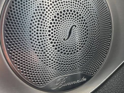 Used 2019 Mercedes-Benz C 300 Sedan image 25