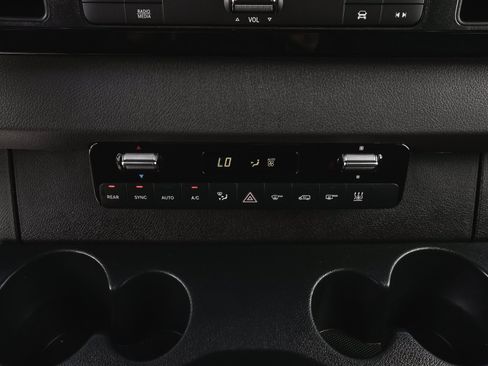 Used 2026 Mercedes-Benz Sprinter 2500 image 23