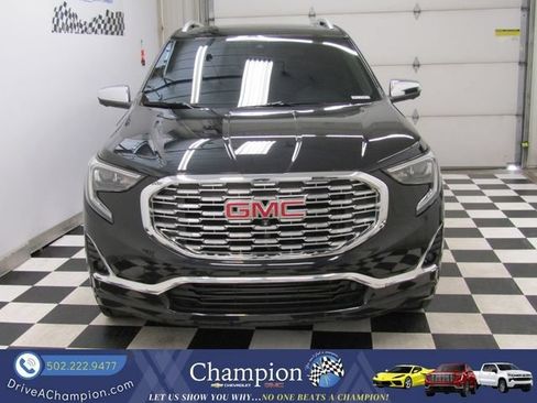 Used 2020 GMC Terrain Denali w/ GMC Pro Grade Package AWD/4WD image 2