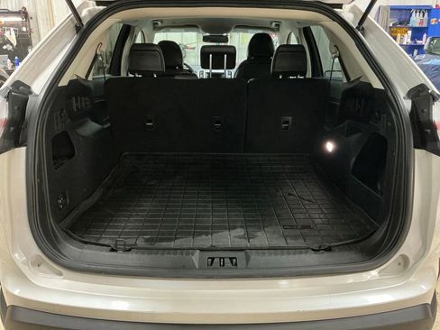 Used 2019 Ford Edge SEL w/ Equipment Group 201A image 25