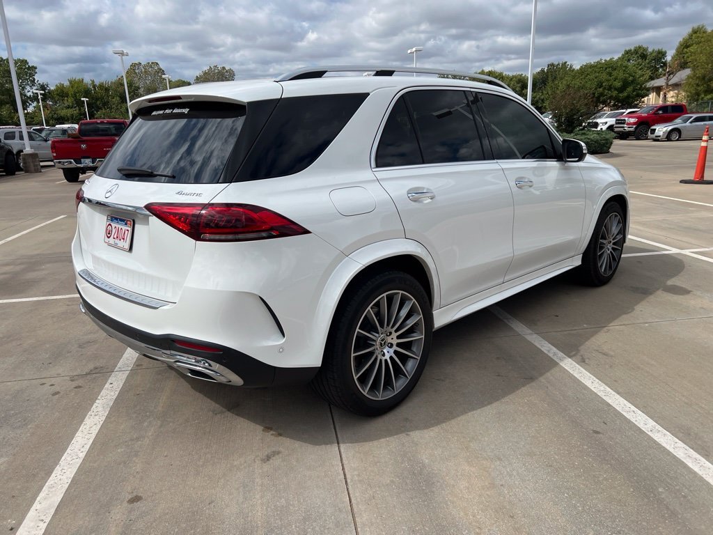 Used 2021 Mercedes-Benz GLE 350 4MATIC image 3