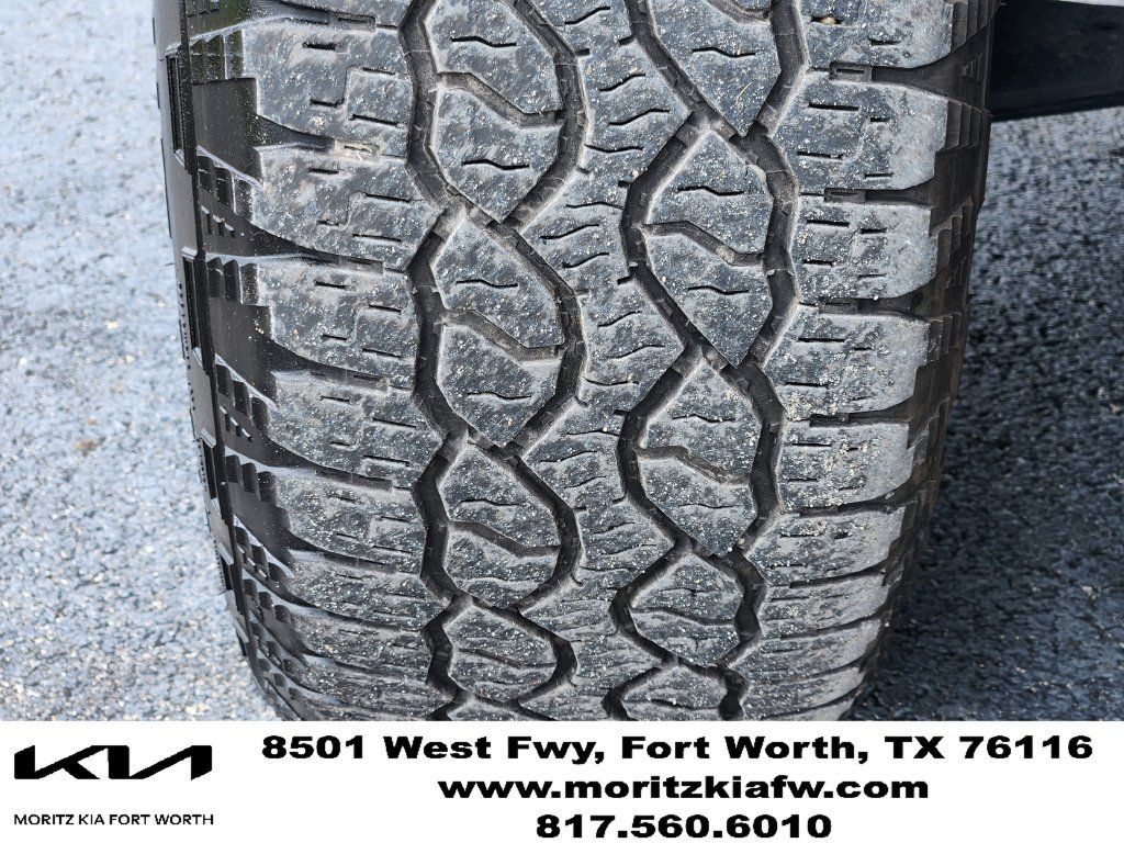 Used 2025 Ford F150 XLT w/ Equipment Group 301A Standard AWD/4WD image 11