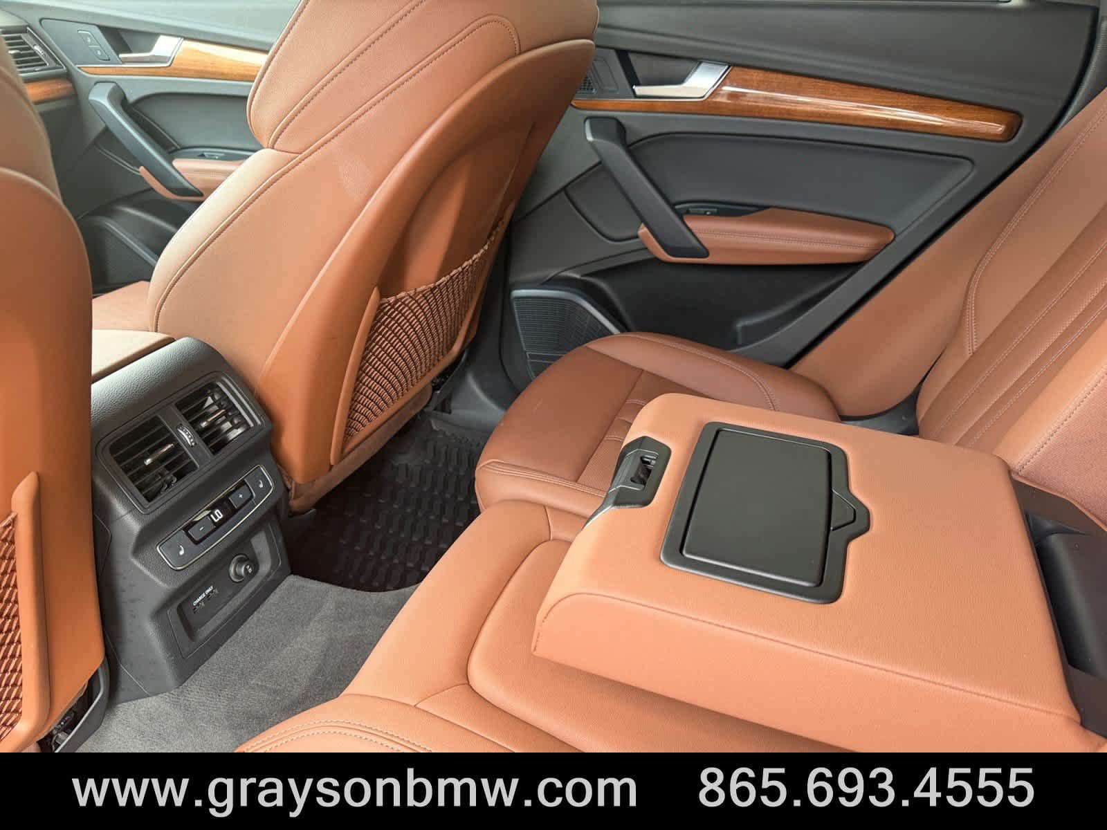 Used 2021 Audi Q5 Prestige w/ Prestige Package AWD/4WD image 17