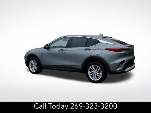 New 2025 Buick Envista Preferred w/ Advanced Safety Package image 6