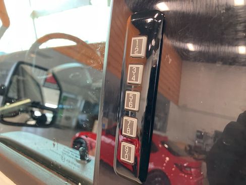 Used 2024 Ford F350 XLT image 10