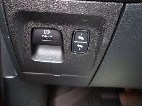 Used 2022 RAM 1500 Big Horn image 18