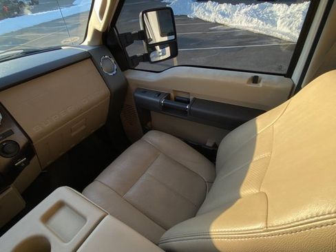 Used 2012 Ford F350 Lariat w/ Lariat Ultimate Pkg image 26