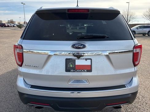 Used 2018 Ford Explorer Limited image 5