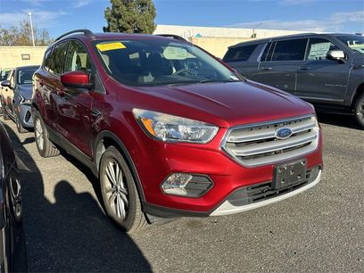 Used 2018 Ford Escape SE w/ SE Sync 3 Package