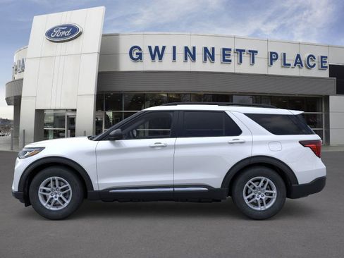 New 2025 Ford Explorer Active w/ Active Comfort Package image 3
