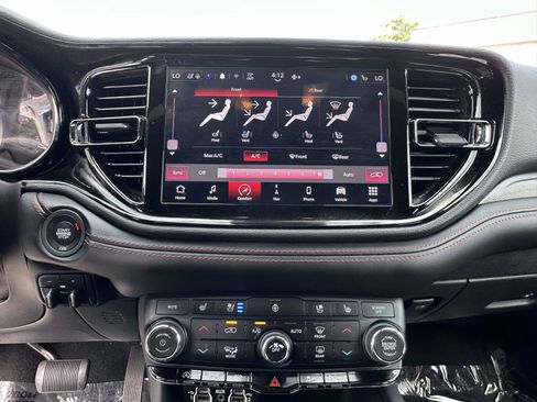 Used 2024 Dodge Durango GT RWD image 24