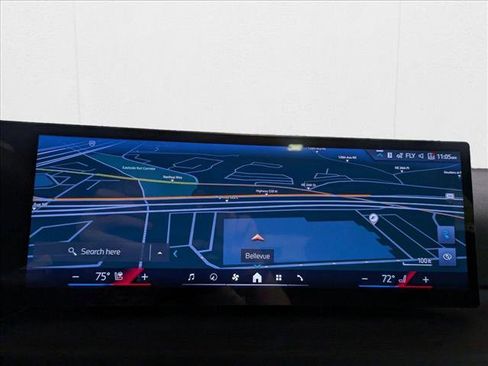 Used 2025 BMW i4 eDrive40 w/ Premium Package image 13